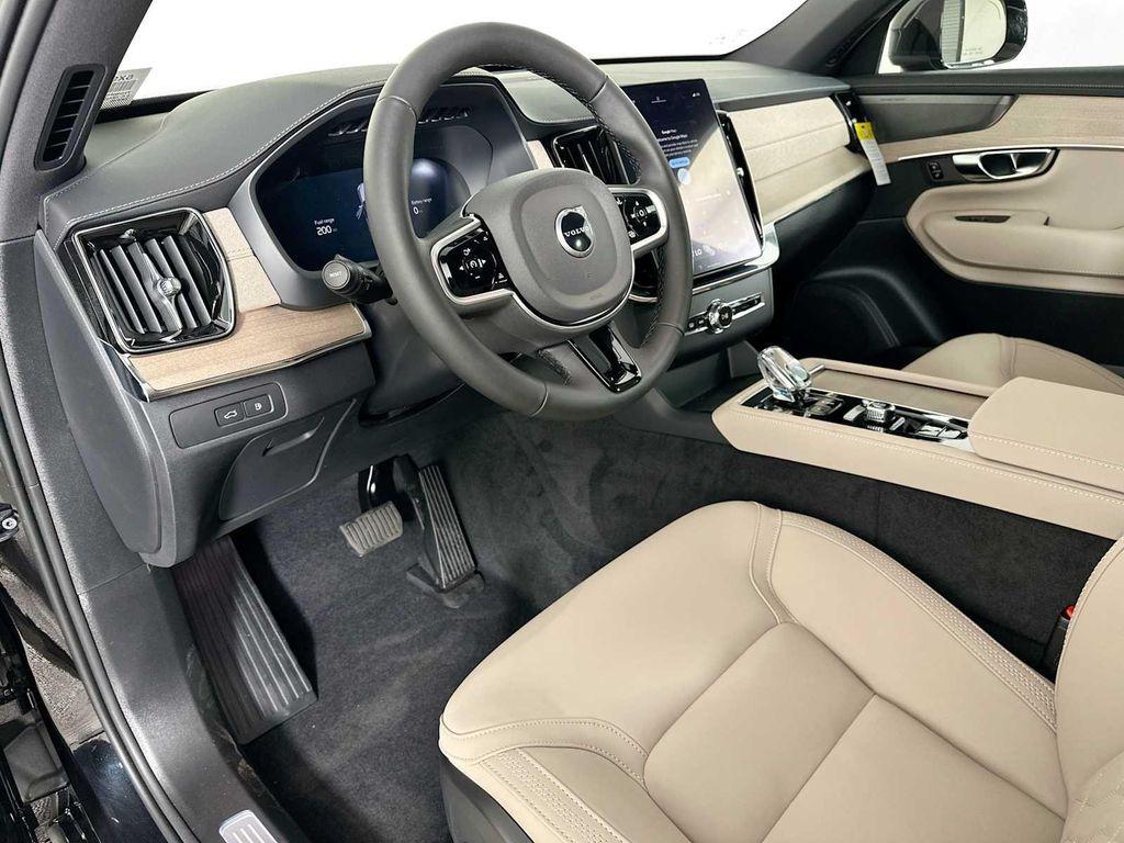 new 2025 Volvo XC90 Plug-In Hybrid car, priced at $78,805