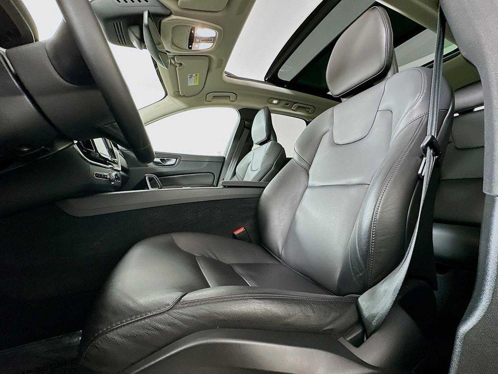 used 2023 Volvo XC60 car, priced at $33,300