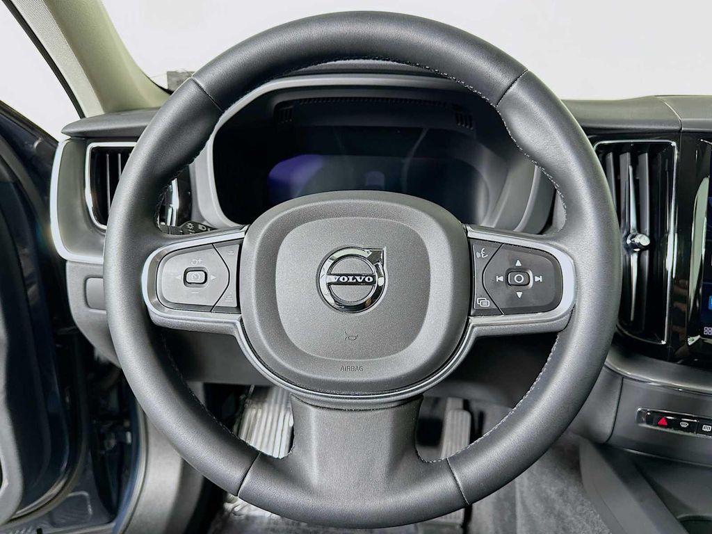 used 2023 Volvo XC60 car, priced at $33,300