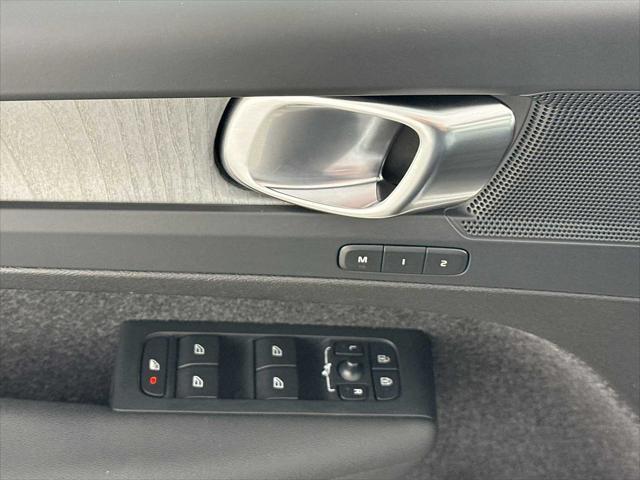 used 2025 Volvo XC40 car, priced at $42,700