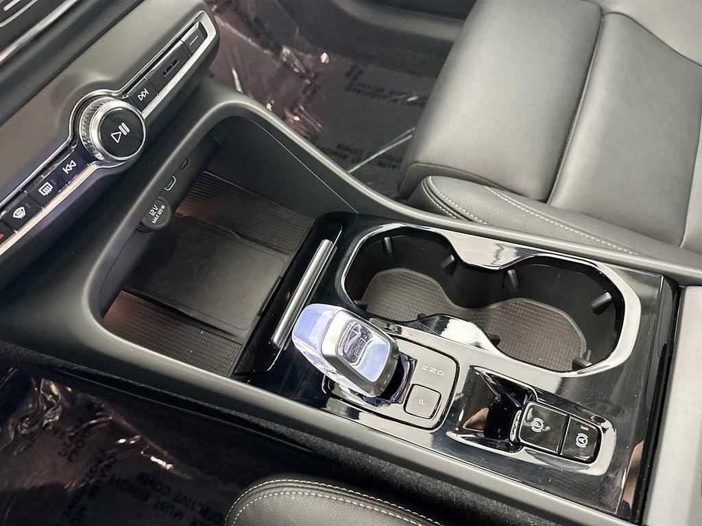 used 2025 Volvo XC40 car, priced at $38,900