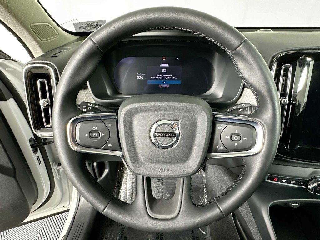 used 2025 Volvo XC40 car, priced at $38,900