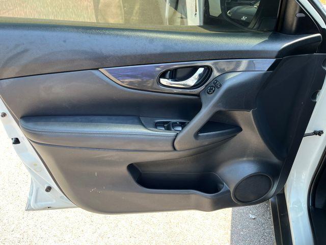 used 2020 Nissan Rogue car, priced at $16,887