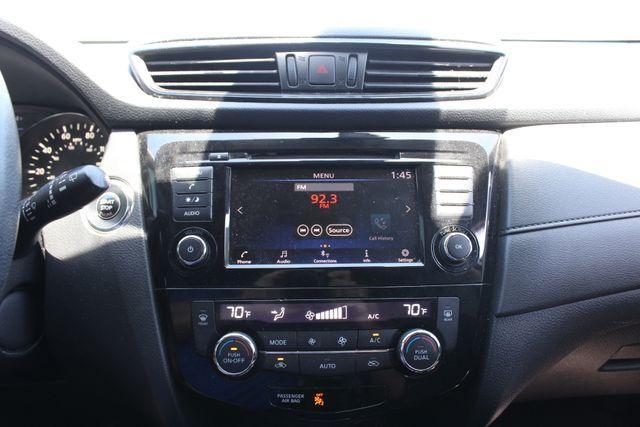used 2020 Nissan Rogue car, priced at $16,887