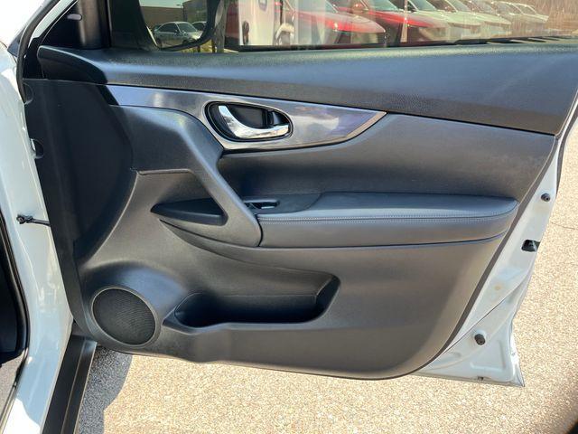 used 2020 Nissan Rogue car, priced at $16,887