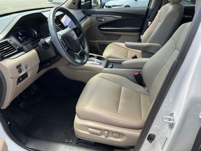 used 2022 Honda Pilot car, priced at $33,115