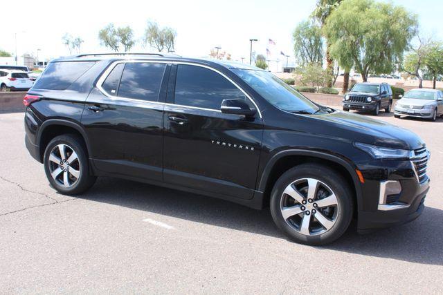 used 2022 Chevrolet Traverse car, priced at $26,999