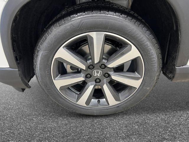 new 2025 Honda Pilot car, priced at $54,575
