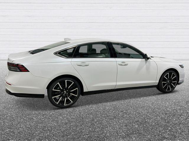 new 2025 Honda Accord Hybrid car, priced at $40,905