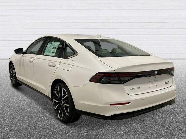 new 2025 Honda Accord Hybrid car, priced at $40,905