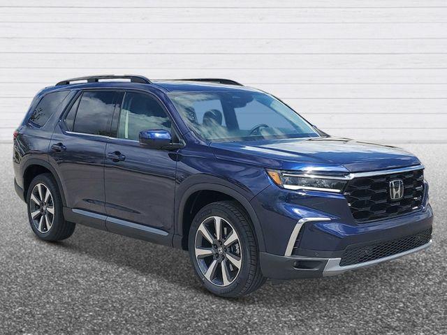 new 2025 Honda Pilot car, priced at $48,950