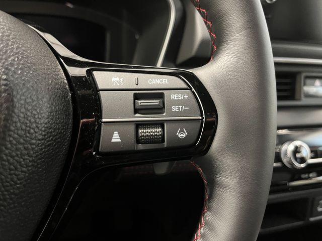 new 2025 Honda Pilot car, priced at $56,075