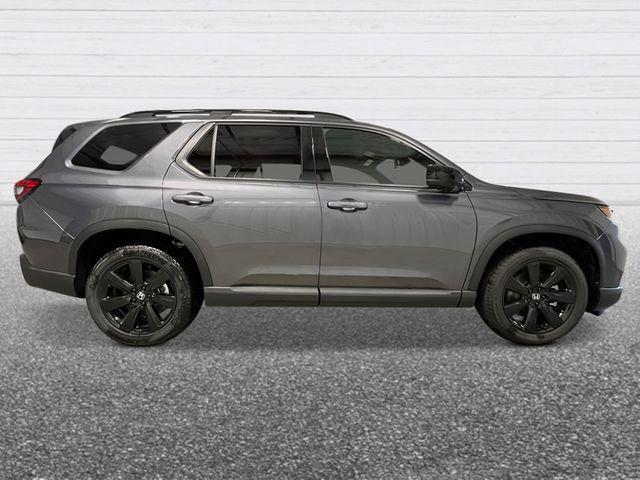 new 2025 Honda Pilot car, priced at $56,075
