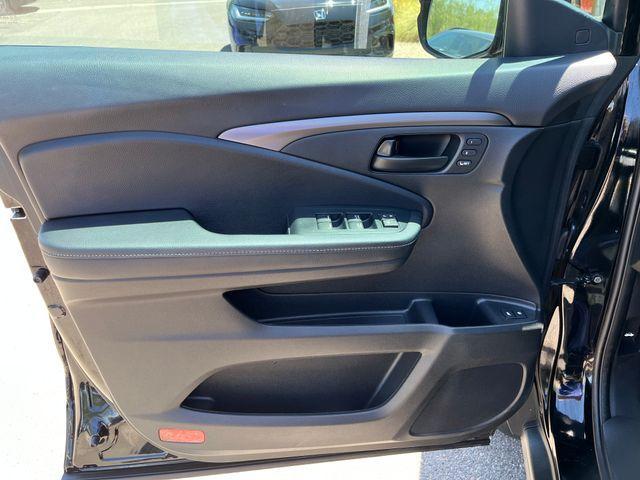 used 2023 Honda Passport car, priced at $36,441