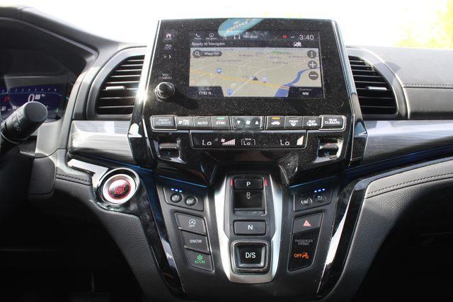 used 2023 Honda Odyssey car, priced at $41,447