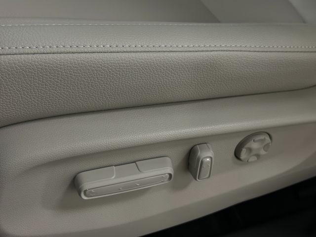 new 2026 Honda Odyssey car, priced at $45,340