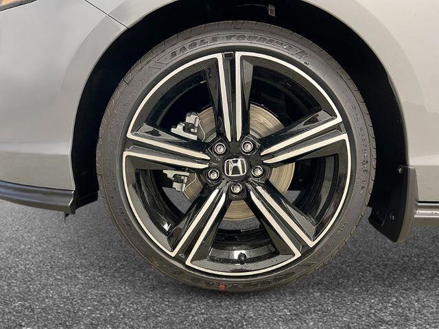new 2025 Honda Accord Hybrid car, priced at $35,260