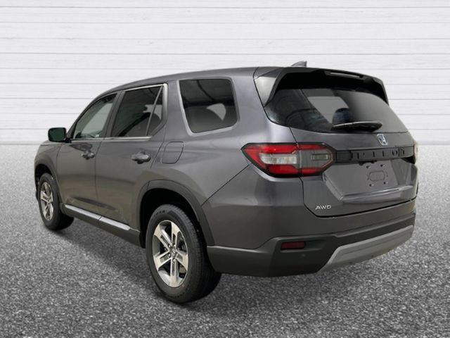 new 2025 Honda Pilot car, priced at $47,050