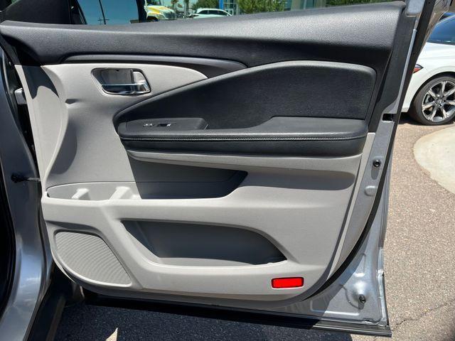 used 2019 Honda Ridgeline car, priced at $29,888