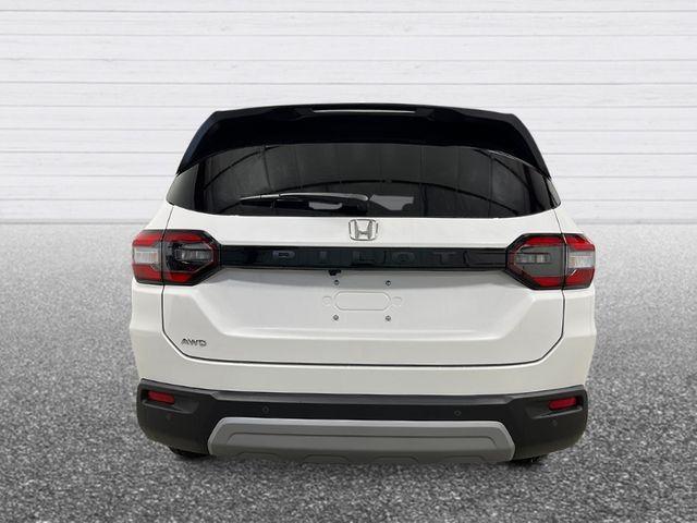 new 2025 Honda Pilot car, priced at $47,550