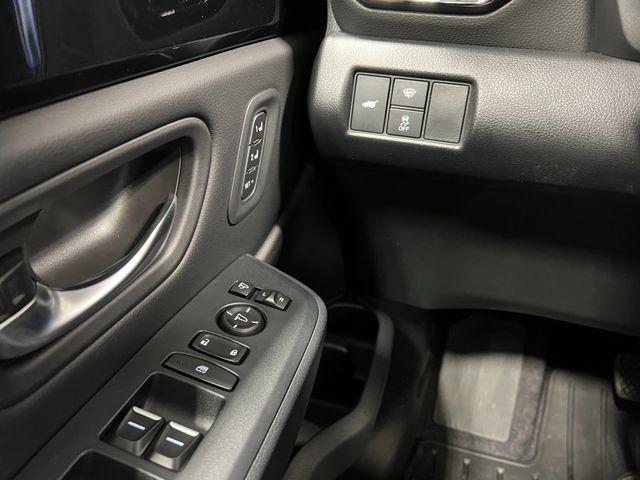 new 2025 Honda Pilot car, priced at $50,895