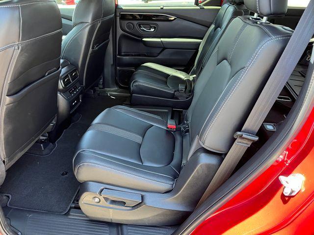 used 2023 Honda Pilot car, priced at $38,955