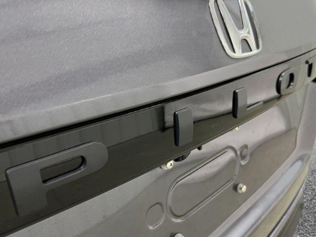 new 2025 Honda Pilot car, priced at $47,095