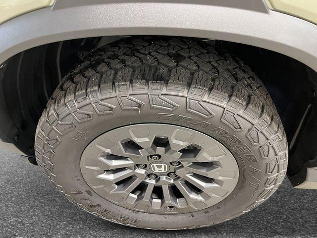new 2026 Honda Passport car, priced at $50,400