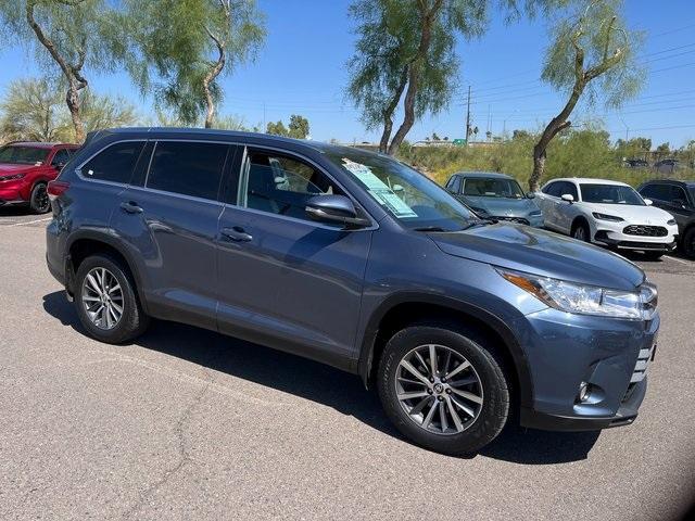 used 2019 Toyota Highlander car, priced at $25,655