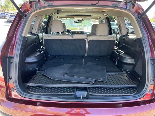 used 2022 Honda Pilot car, priced at $34,776