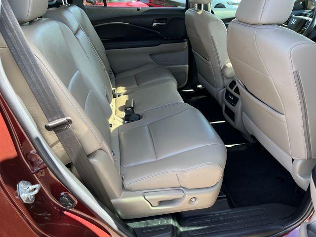 used 2022 Honda Pilot car, priced at $34,776