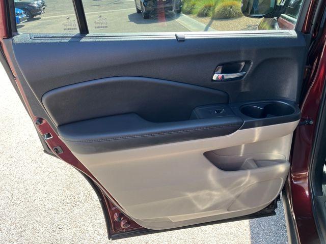 used 2022 Honda Pilot car, priced at $34,776