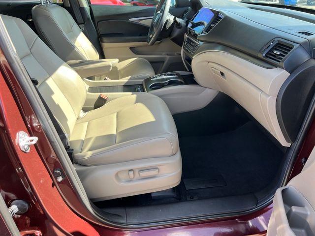 used 2022 Honda Pilot car, priced at $34,776