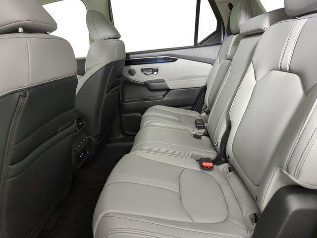 new 2025 Honda Pilot car, priced at $53,405