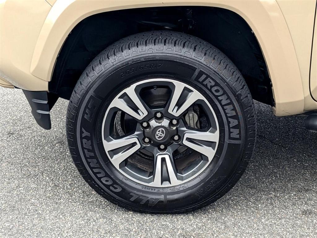 used 2017 Toyota Tacoma car