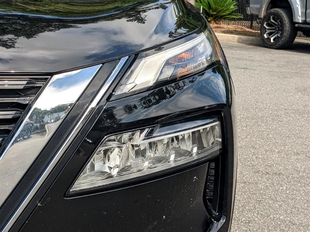 used 2021 Nissan Rogue car, priced at $23,995