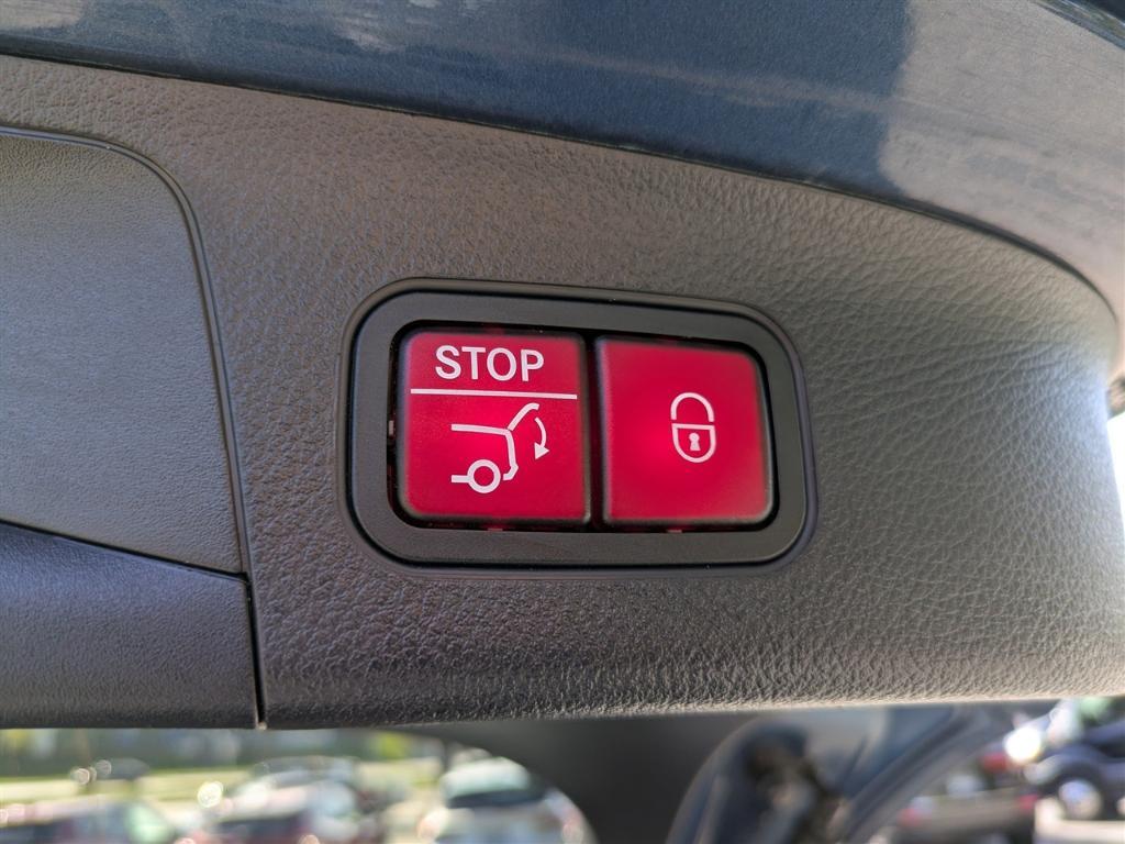 used 2021 Mercedes-Benz GLA 250 car, priced at $27,995