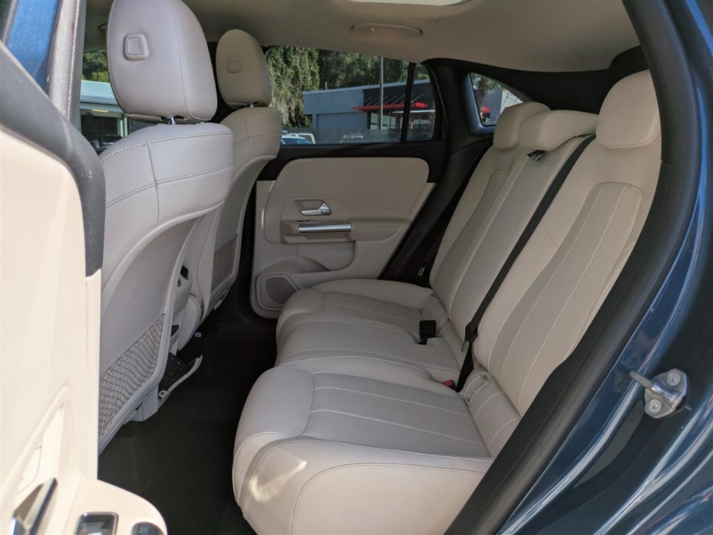 used 2021 Mercedes-Benz GLA 250 car, priced at $27,995