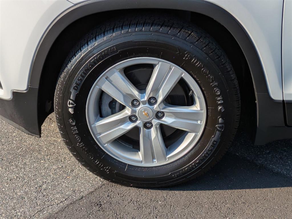 used 2020 Chevrolet Trax car, priced at $13,995