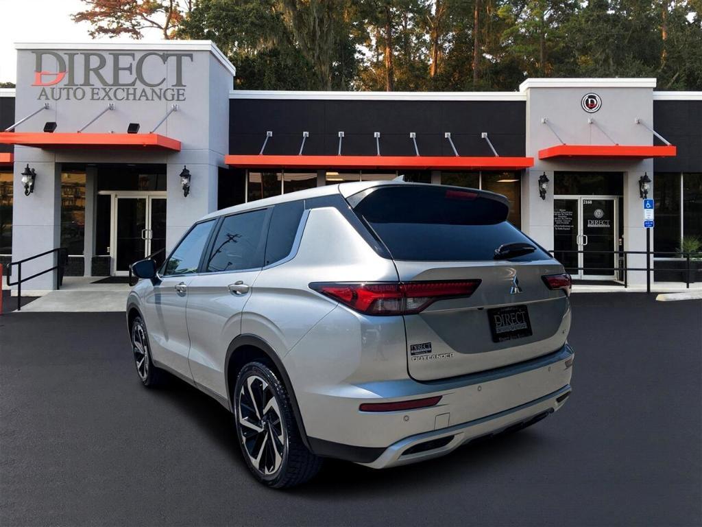 used 2024 Mitsubishi Outlander car