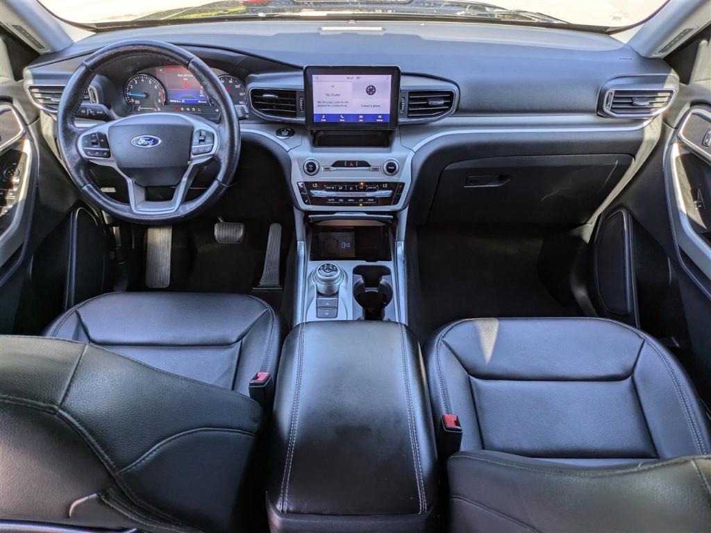 used 2021 Ford Explorer car