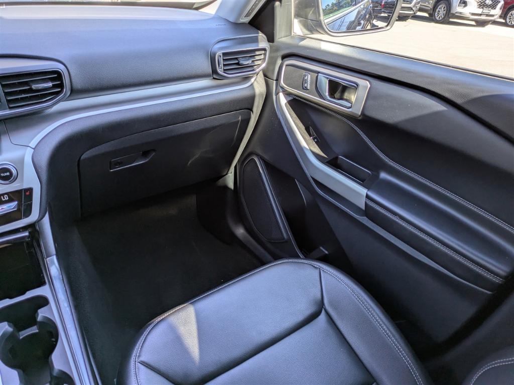 used 2021 Ford Explorer car