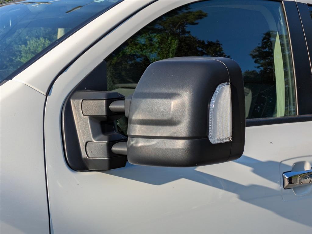 used 2021 Nissan Titan car, priced at $29,995