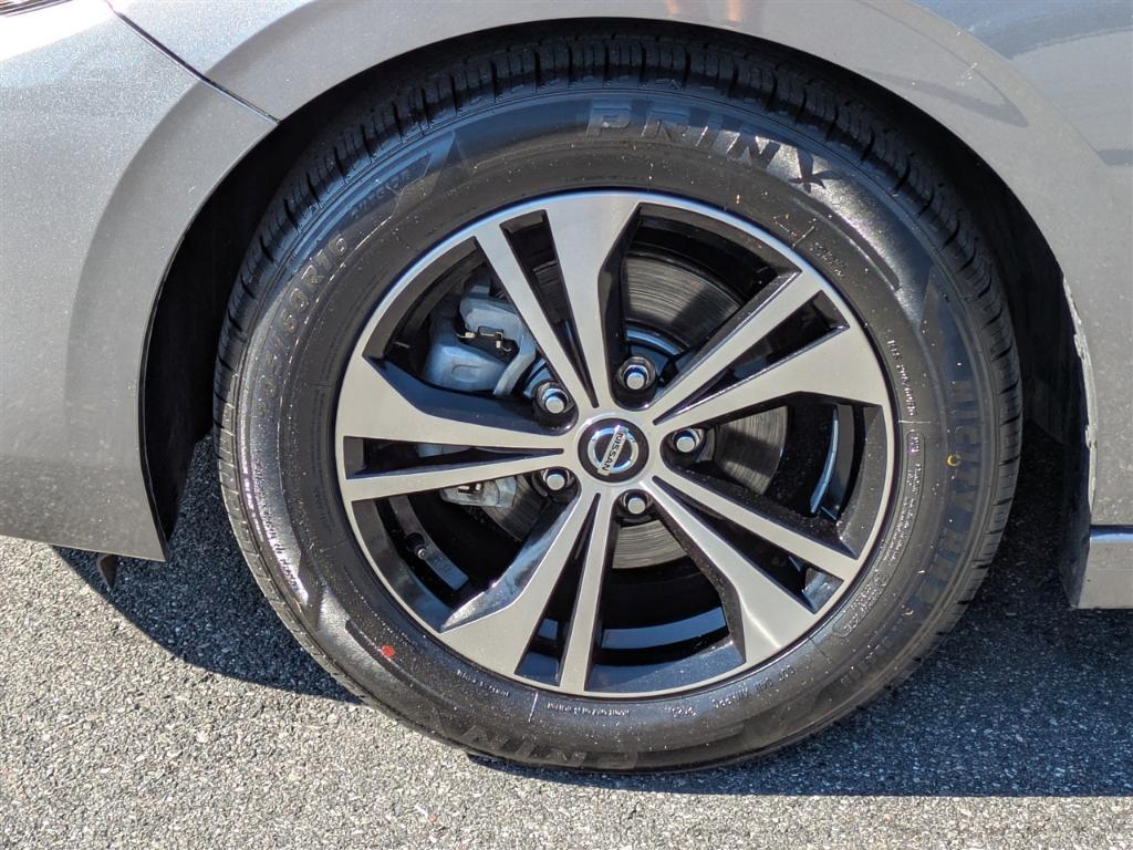 used 2023 Nissan Sentra car