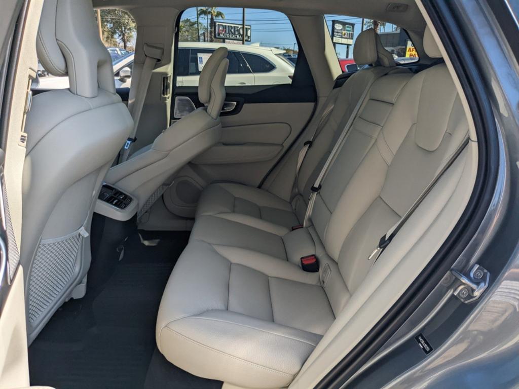 used 2018 Volvo XC60 car