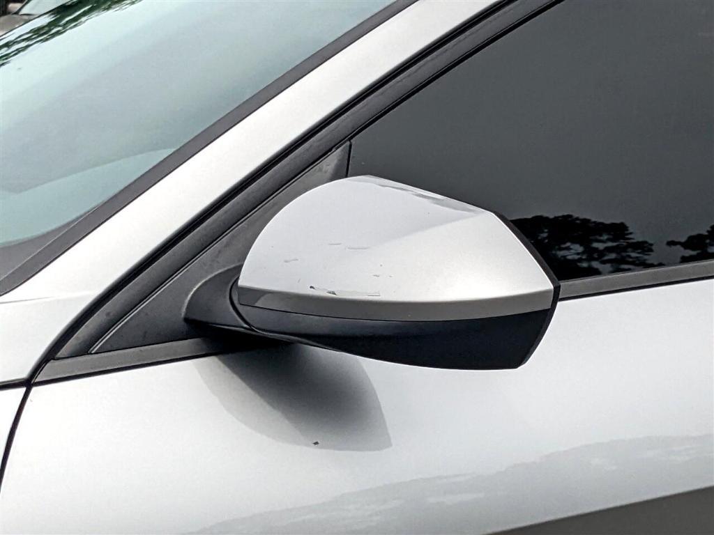 used 2023 Hyundai Elantra car