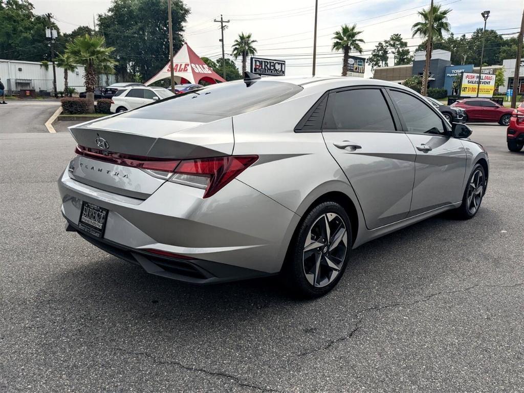 used 2023 Hyundai Elantra car