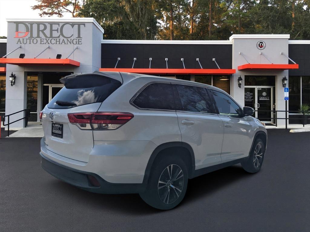 used 2019 Toyota Highlander car, priced at $23,995