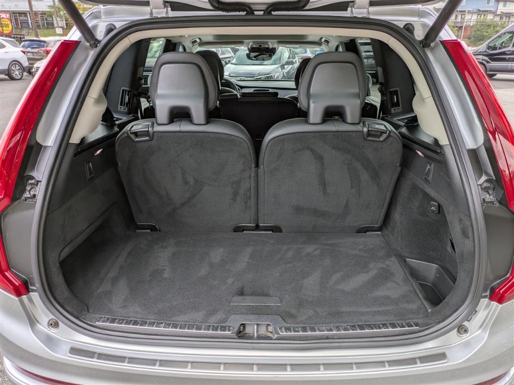 used 2020 Volvo XC90 car