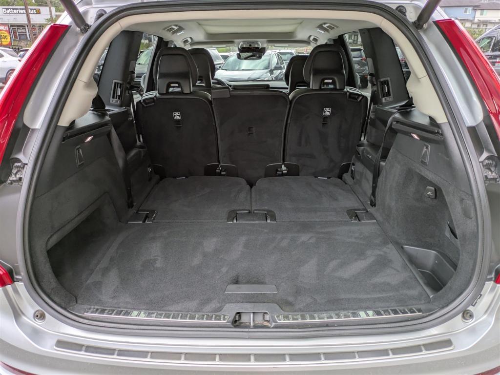 used 2020 Volvo XC90 car